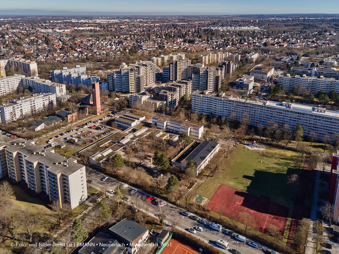 09.02.20222 - Marx-Zentrum und Umgebung in Neuperlach München 